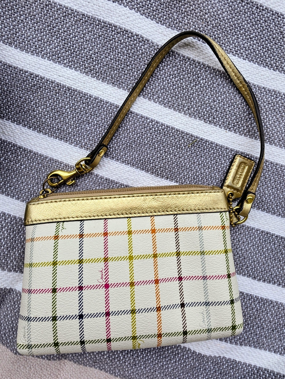 Vintage Coach Peyton Tattersall Wristlet